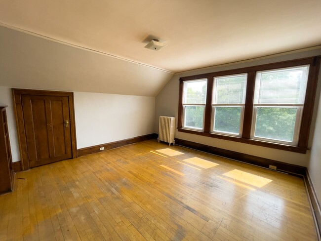 Foto del edificio - 509 6th St SE