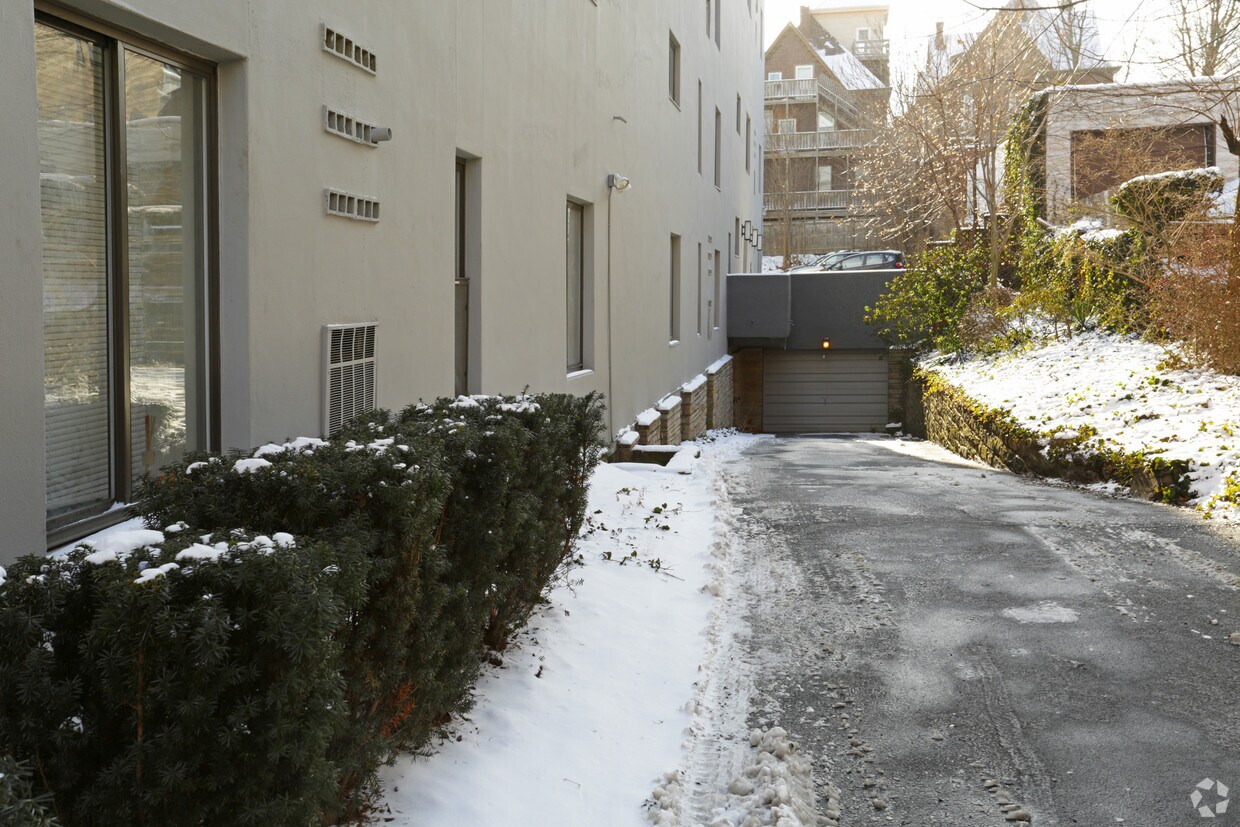 Foto del edificio - 5708 Walnut St