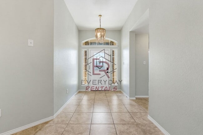 Building Photo - 5582 Perdita Dr