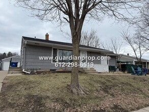 Building Photo - 1266-1268 St Paul Ave