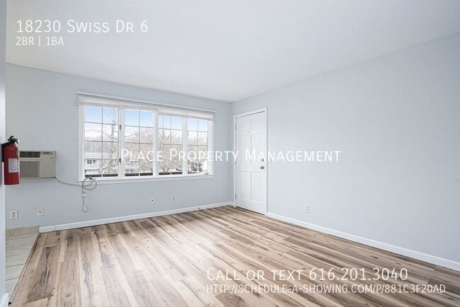 Foto del edificio - 18230 Swiss Dr
