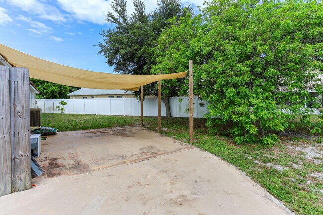 Foto del edificio - 10216 Boynton Pl Cir