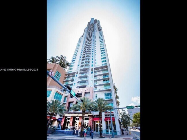 Foto del edificio - 244 Biscayne Blvd
