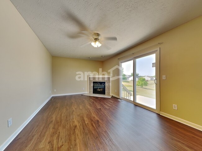 Building Photo - 315 Keswick Dr