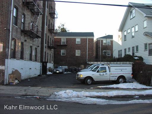 Foto del edificio - 26 Elmwood Ave