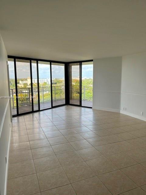 Foto del edificio - 2000 Towerside Terrace