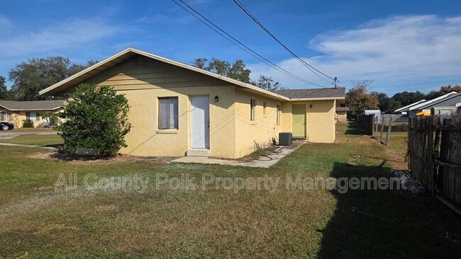 Building Photo - 257 Leelon Rd