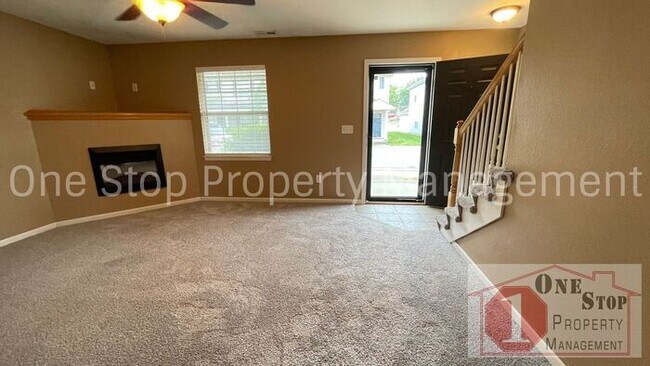 Foto del edificio - Gorgeous 3 bedroom / 2.5 bathroom in Grain...
