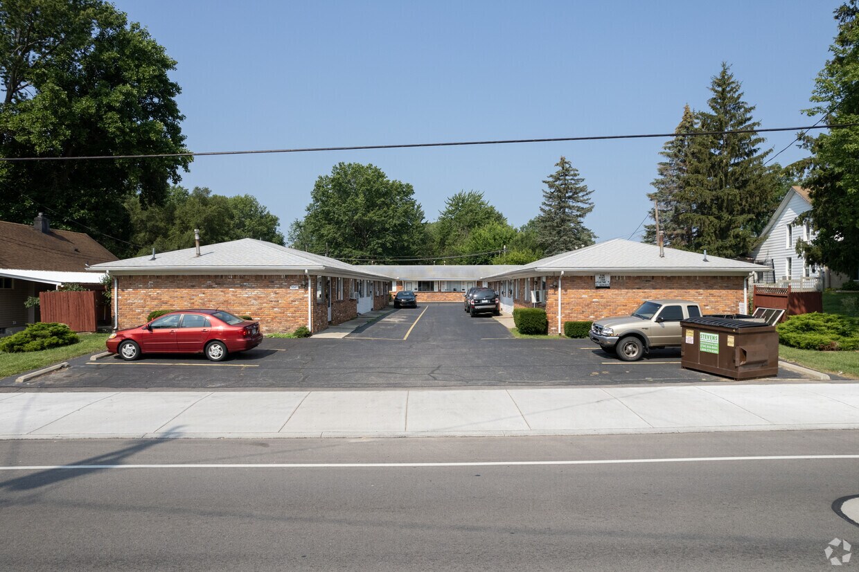 Foto principal - 5521 Douglas Rd