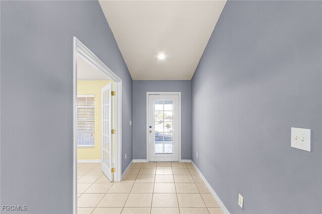 Foto del edificio - 4212 NW 37th Ave