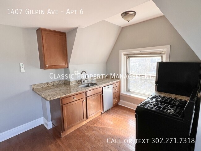 Foto del edificio - 1407 Gilpin Ave