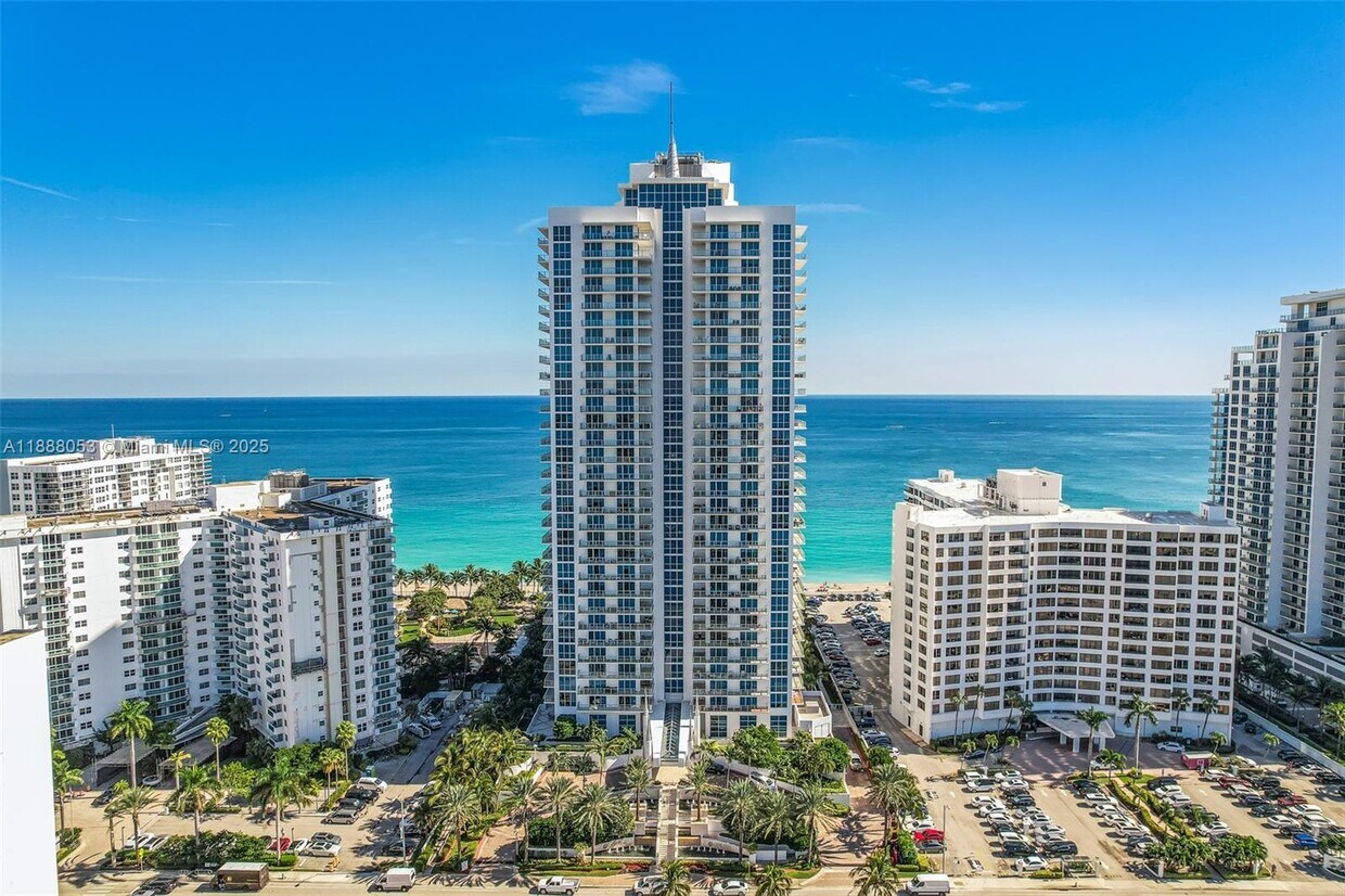 Foto principal - 3101 S Ocean Dr