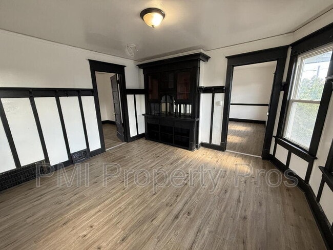 Foto del edificio - 2940 N Teutonia Ave