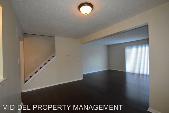 Building Photo - 29 Perpen Ct E
