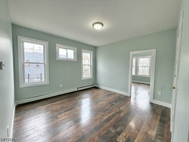 Photo - 534 S 20th St Apartment