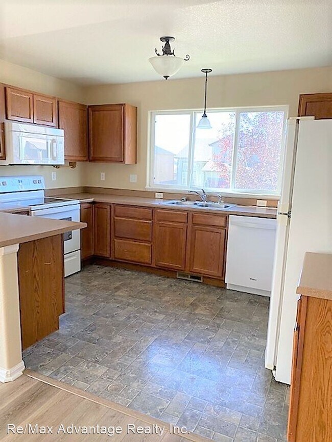 Foto del edificio - 6964 Sierra Meadows Dr