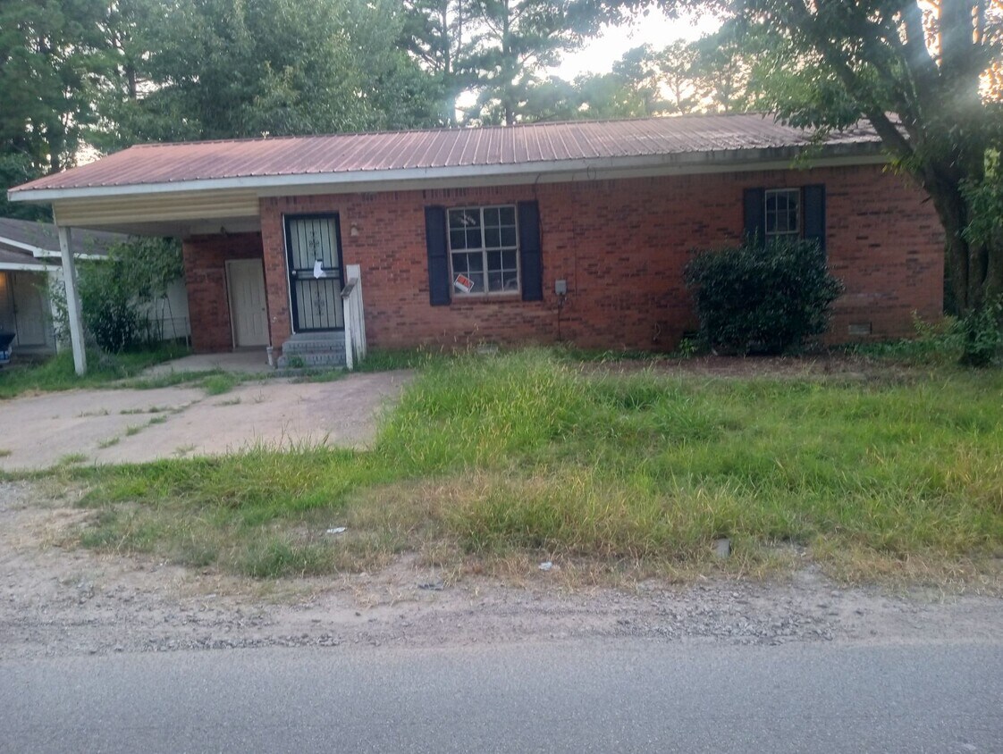 816 Rector Rd, Paragould, AR 72450 House Rental in Paragould, AR