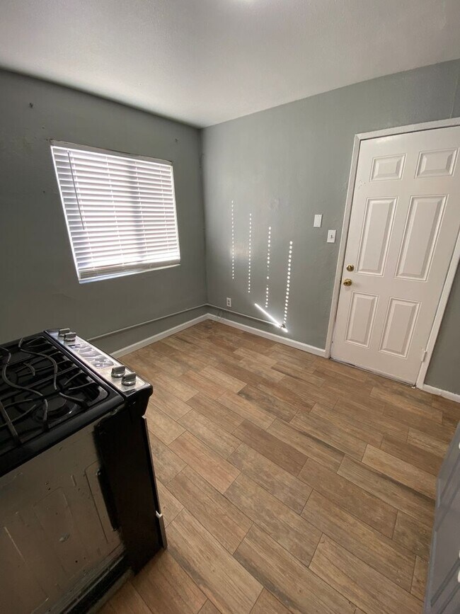 Foto del edificio - 600 N St