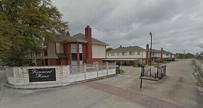 Building Photo - 13620 Rosewood St