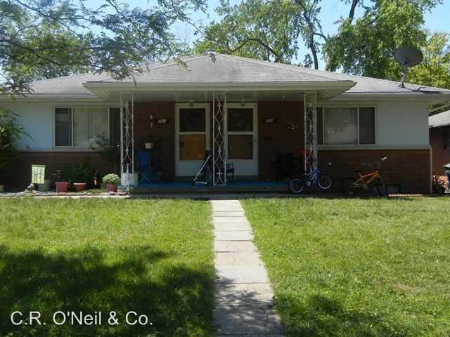 Primary Photo - 699-701 Village Dr