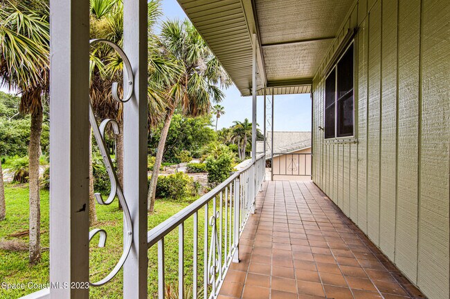 Foto del edificio - 7810 S Tropical Trail