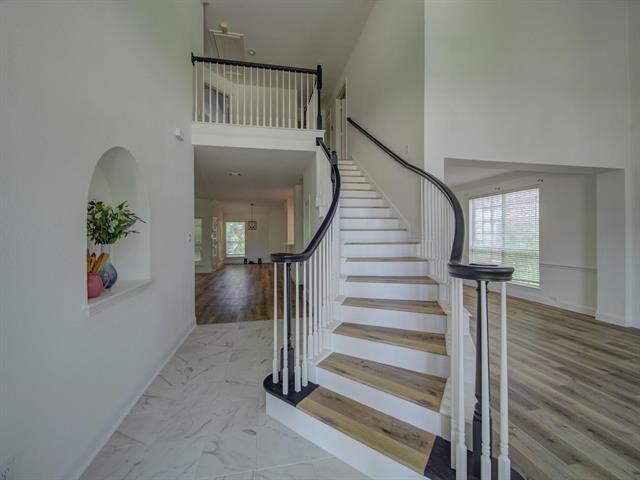 Building Photo - 3904 Evesham Dr