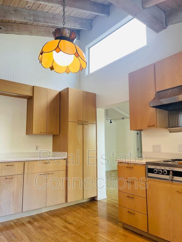 Building Photo - 20381 Kent Way