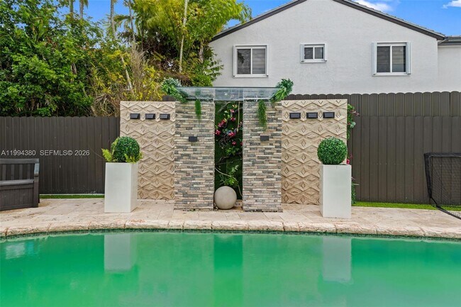 Foto del edificio - 15646 SW 97th Terrace