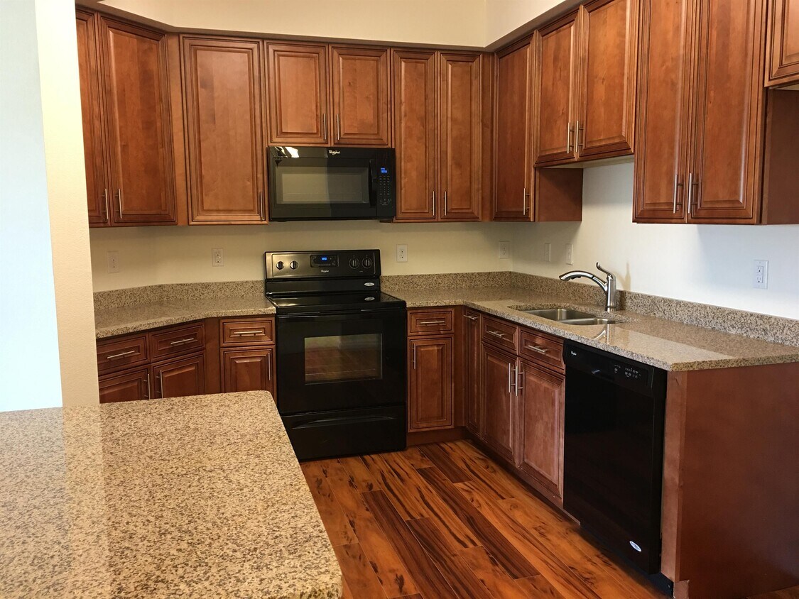 Foto principal - 804 Summer Hawk Dr
