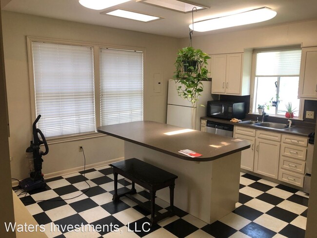 Foto del edificio - 2 br, 2 bath House - 1316 Drehr Ave.