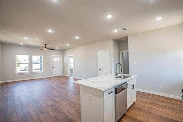 Building Photo - 124 Brookview Dr