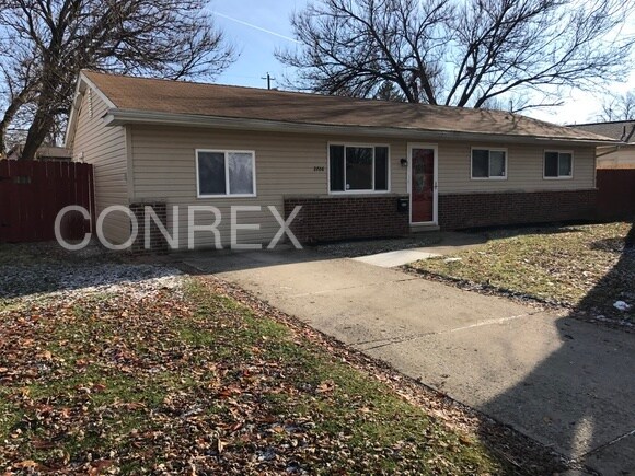 Primary Photo - 2706 Denmark Rd