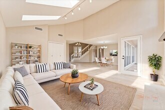 Building Photo - 11530 Ella Lee Dr