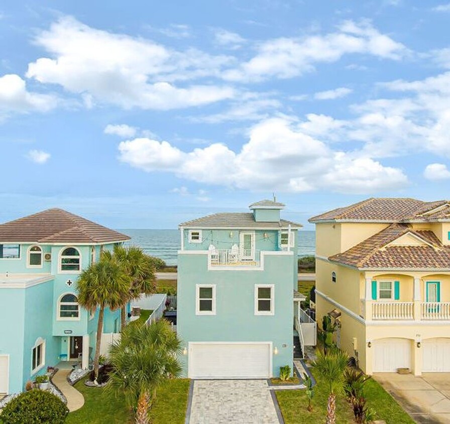 Foto principal - Direct Oceanfront in Ormond!!