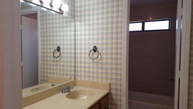 Guest bathroom - 1955 Wind Hill Rd