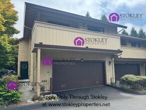 Building Photo - 3013 Arlington Dr