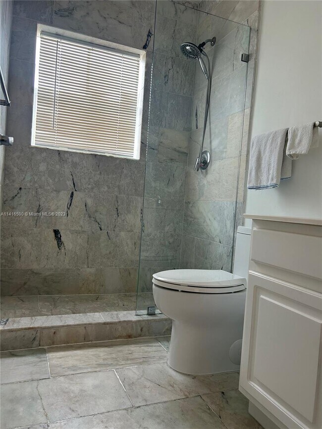 Foto del edificio - 810 7th St