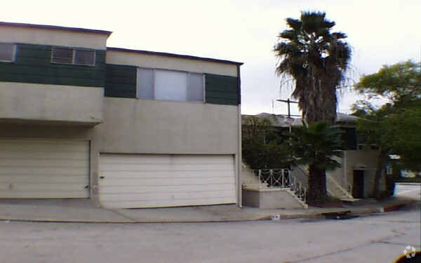 Building Photo - 3114 Scotland St
