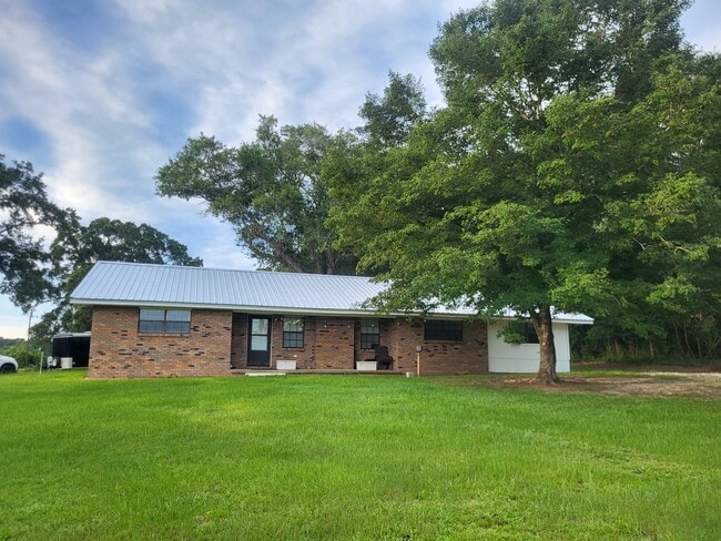 Building Photo - 5890 Goat Hill Rd