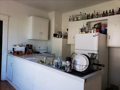 Building Photo - 515 S Almon St