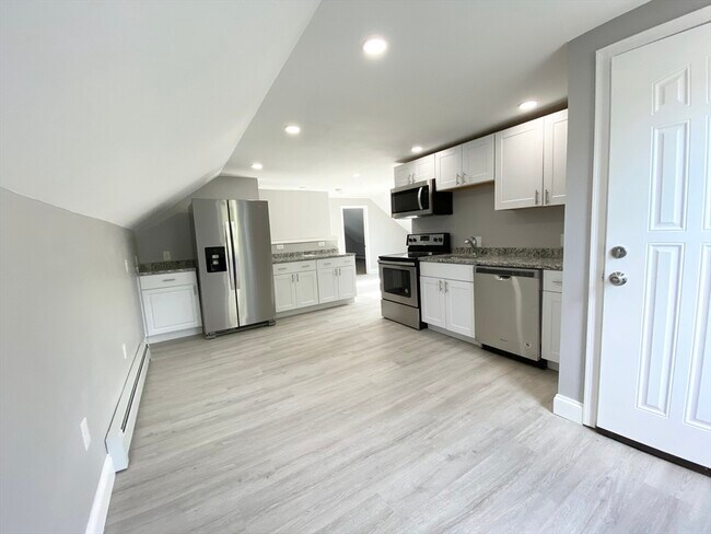 Foto del edificio - 286 Kimball St