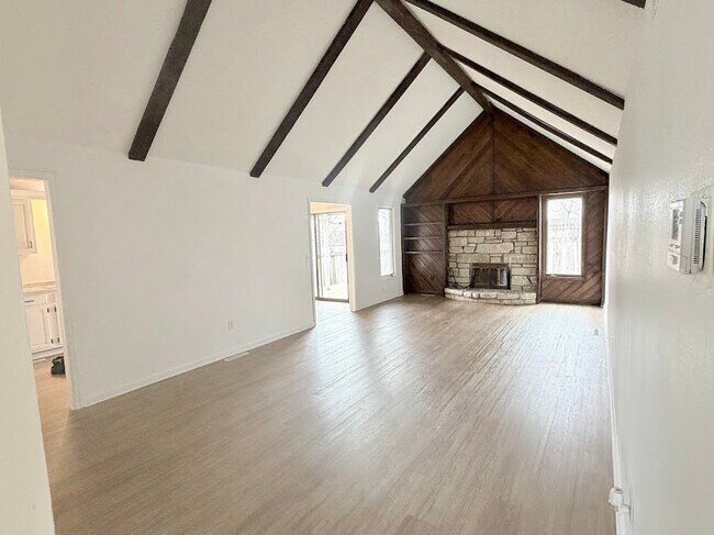 Foto del edificio - 9802 E Boston Cir