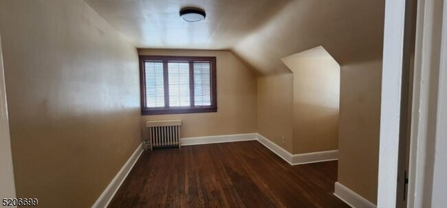 Building Photo - 312 Galloping Hill Rd