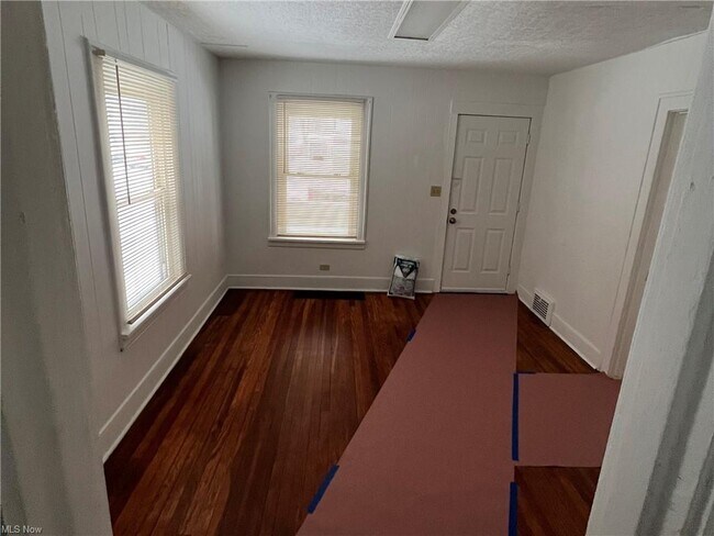 Foto del edificio - 719 E 162nd St