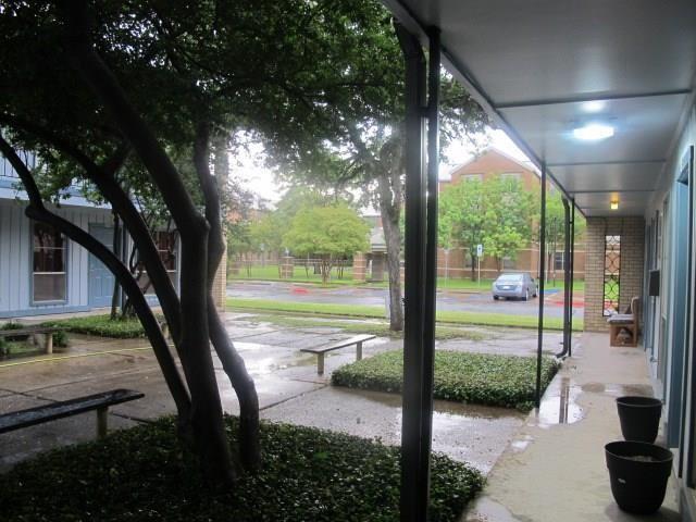 Foto principal - 425 S Oak St
