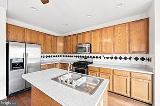 Building Photo - 6147 Early Autumn Dr