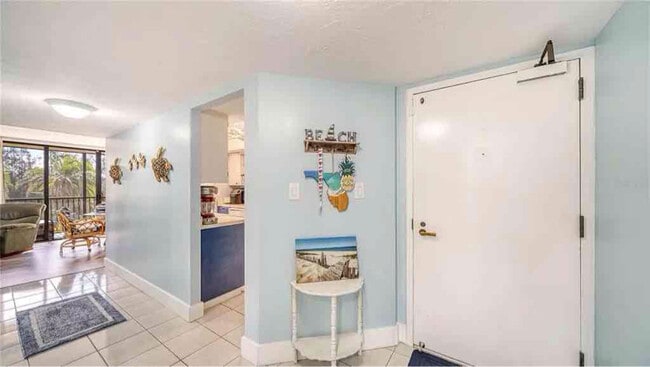 Building Photo - 4900 Ocean Blvd