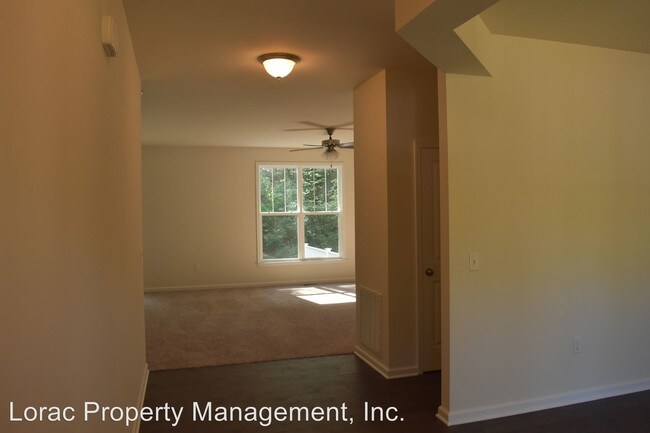 Building Photo - 4 br, 2.5 bath House - 4304 Lakeview Parkway