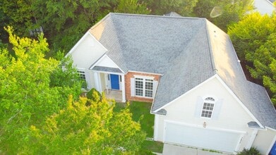 Building Photo - 14808 Bergerac Ct