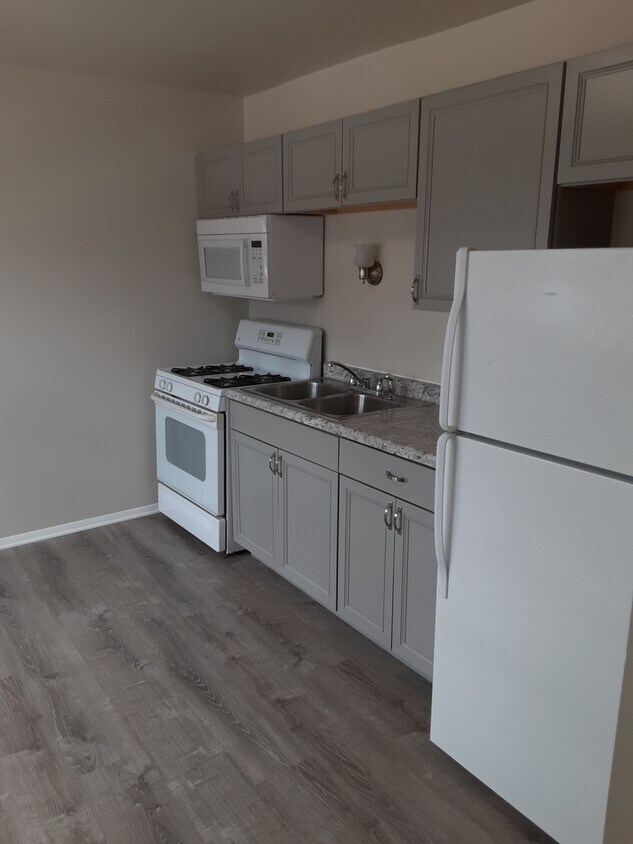 Foto principal - 2219 Glenwood Ave